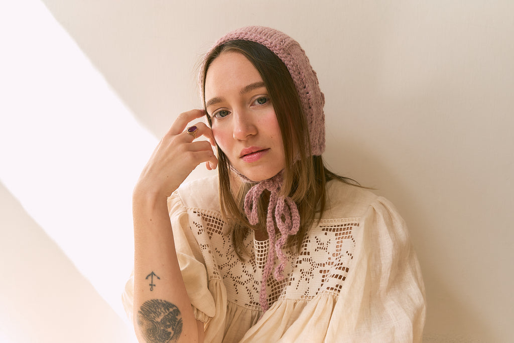 Lune Bonnet Rose Clay