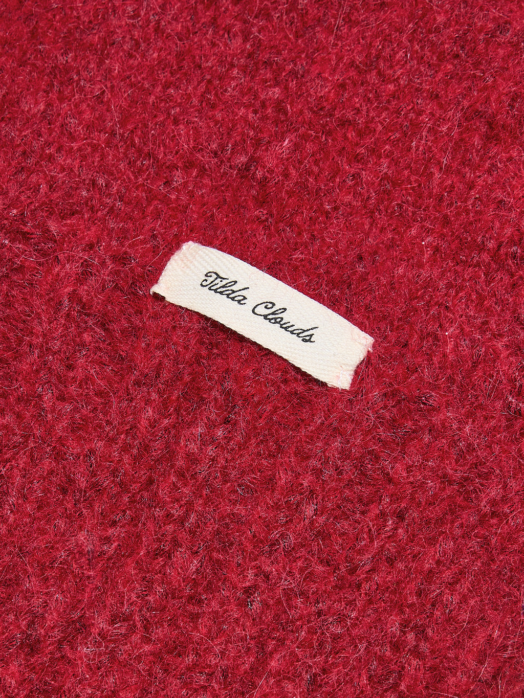 KAPTUREK VELVET CRIMSON