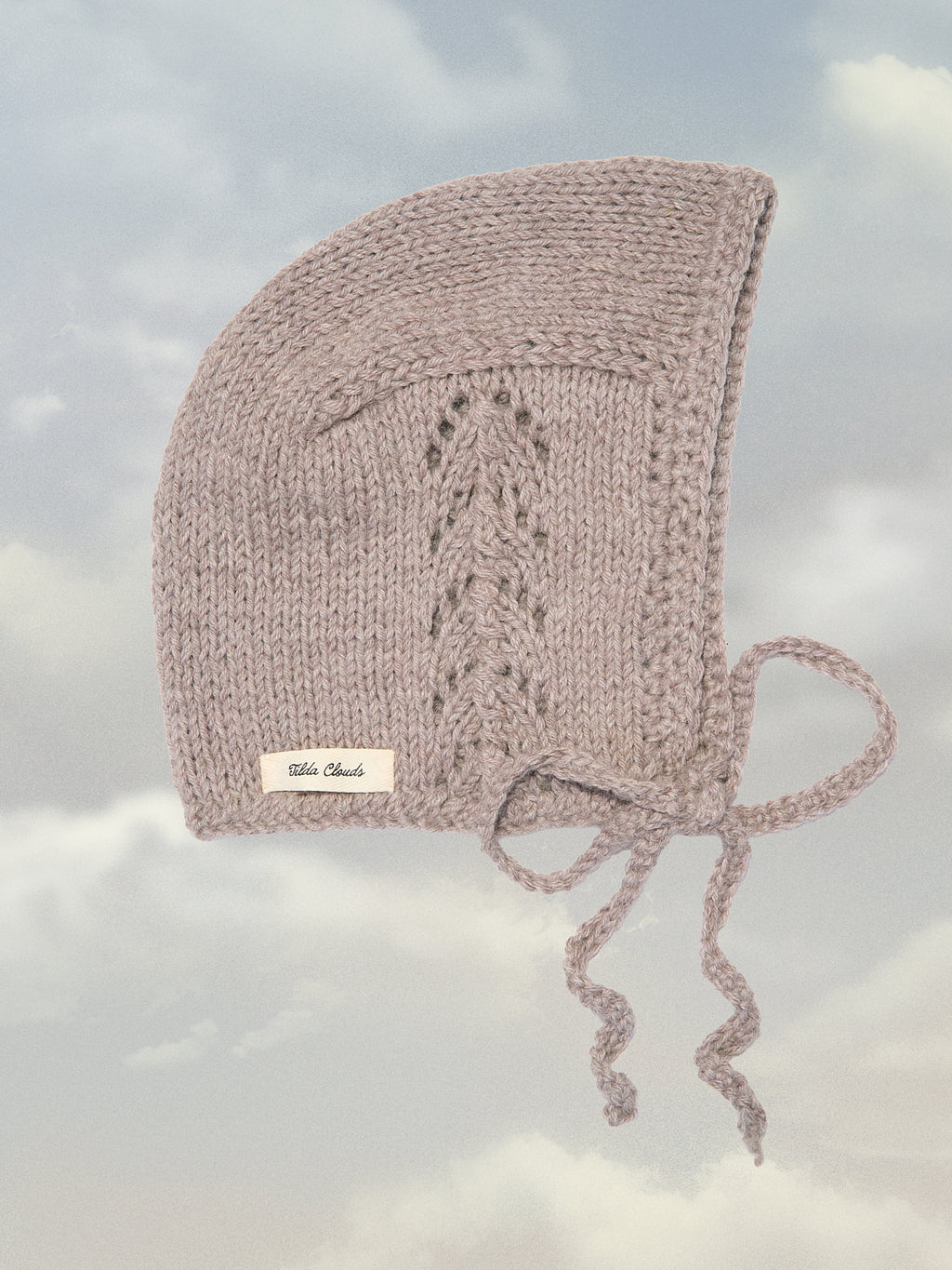Lune Bonnet River Stone